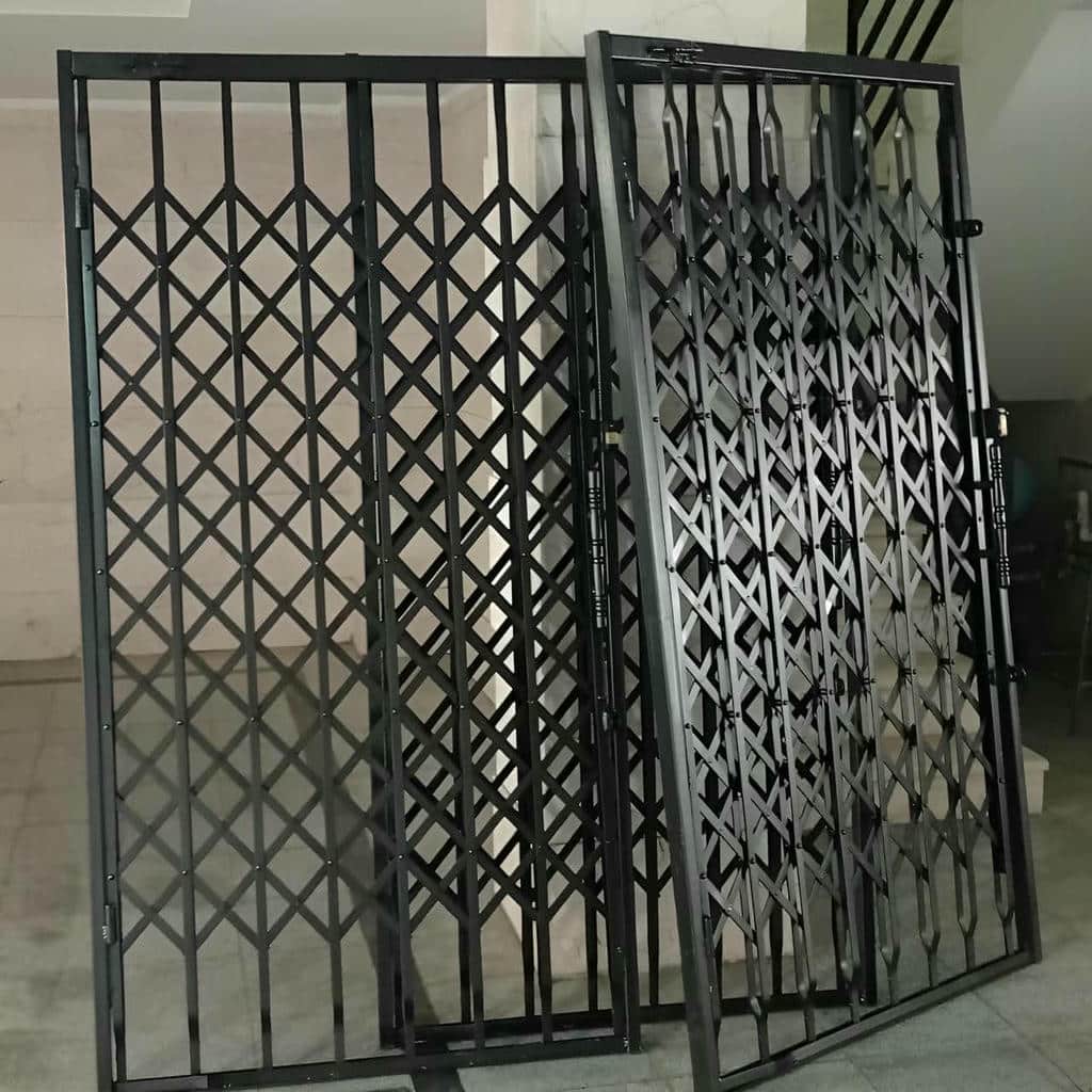 نرده آکاردئونی طراحی جمع شونده