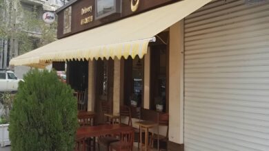 سایبان بالکن برقی با طراحی بازویی