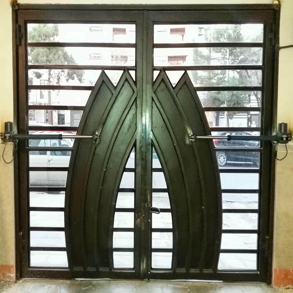 جک ریموت دار بازویی برای ورودی پارکینگ