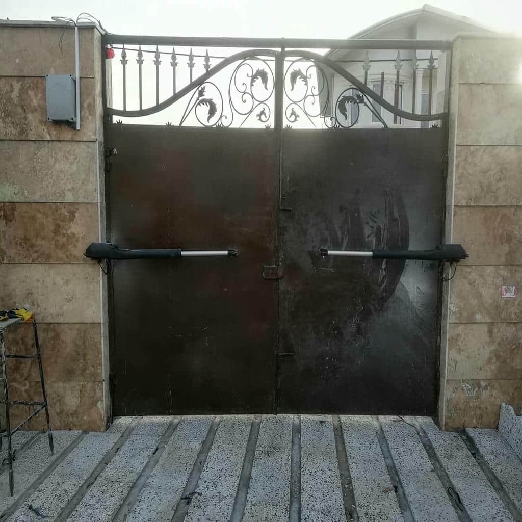 جک درب ویلایی با قطعات مقاوم جک درب ویلایی با قطعات مقاوم