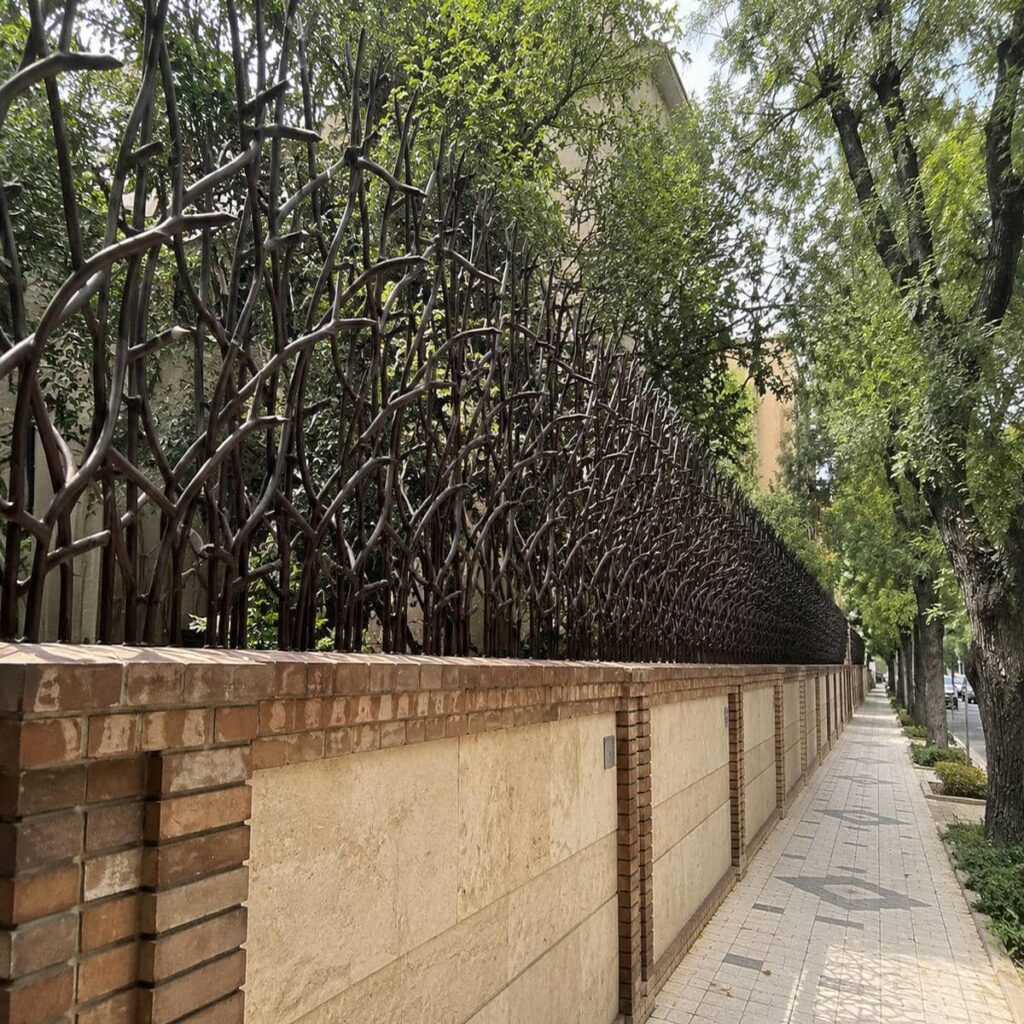 حفاظ فلزی دیوار مدل شاخ گوزنی