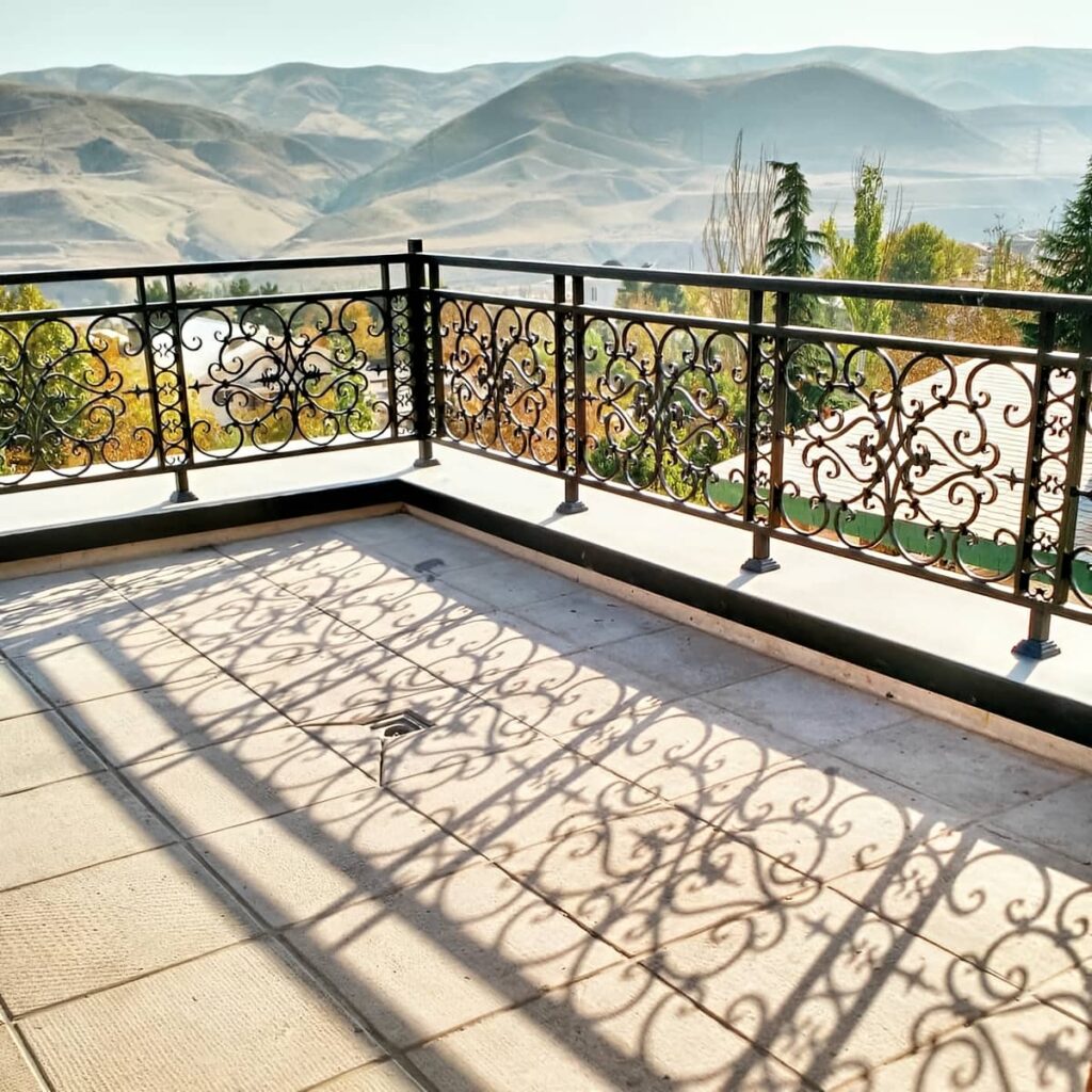 نرده بالکن مناسب تراس مسکونی