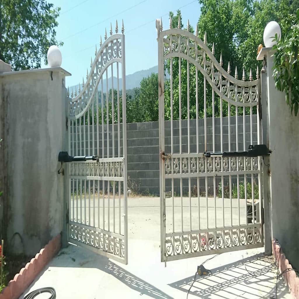 جک درب پارکینگ استان چهارمحال و بختیاری با مدل بازویی