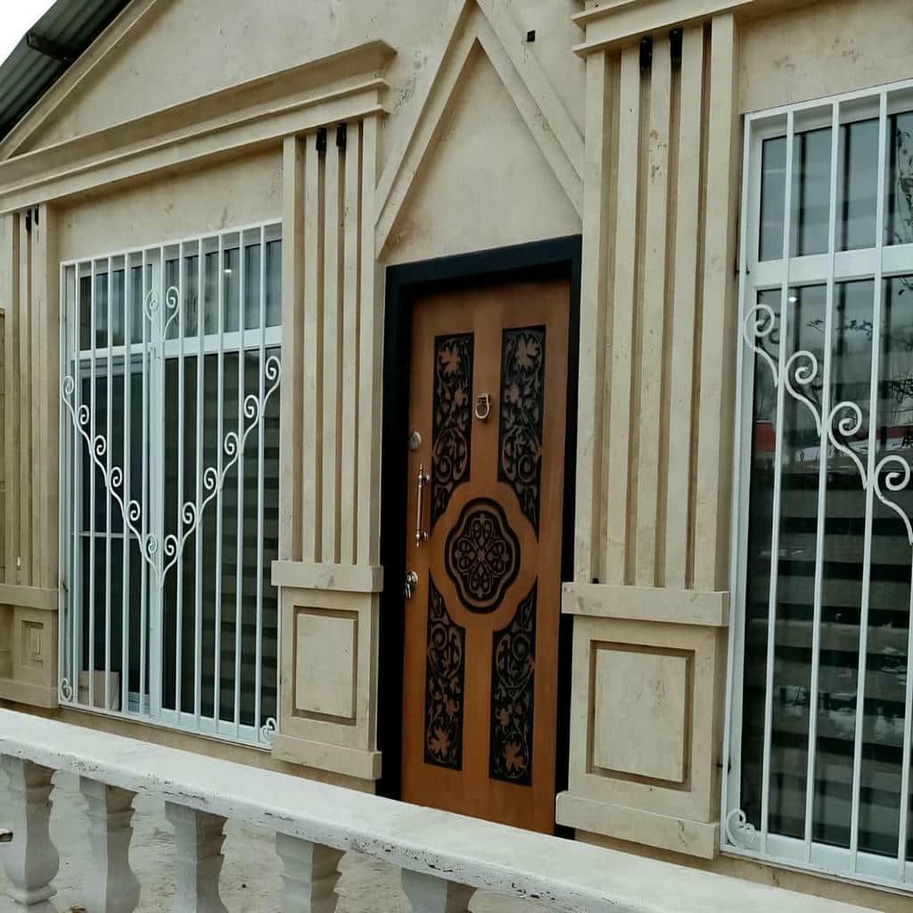 حفاظ پنجره سفارشی با فرم هندسی