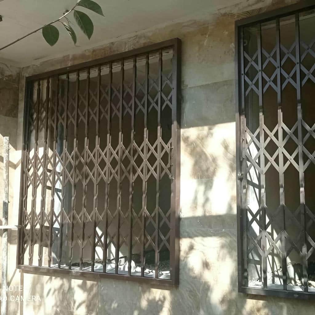 درب آکاردئونی آپارتمان قزوین با قفل ایمن