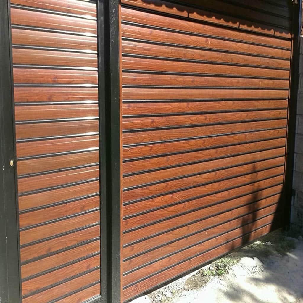 درب کرکره ای موتور دار فضای تجاری