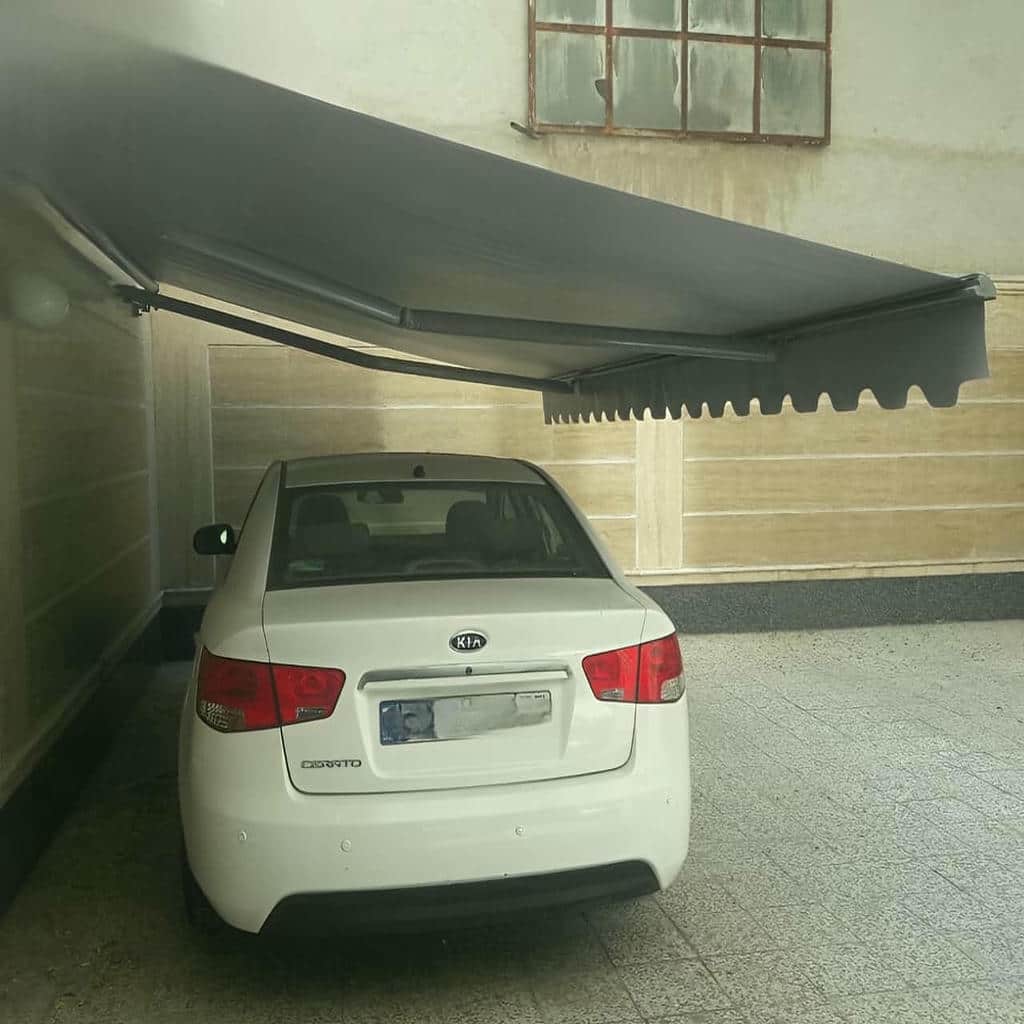 سازه فلزی سایبان برقی در شهرکرد
