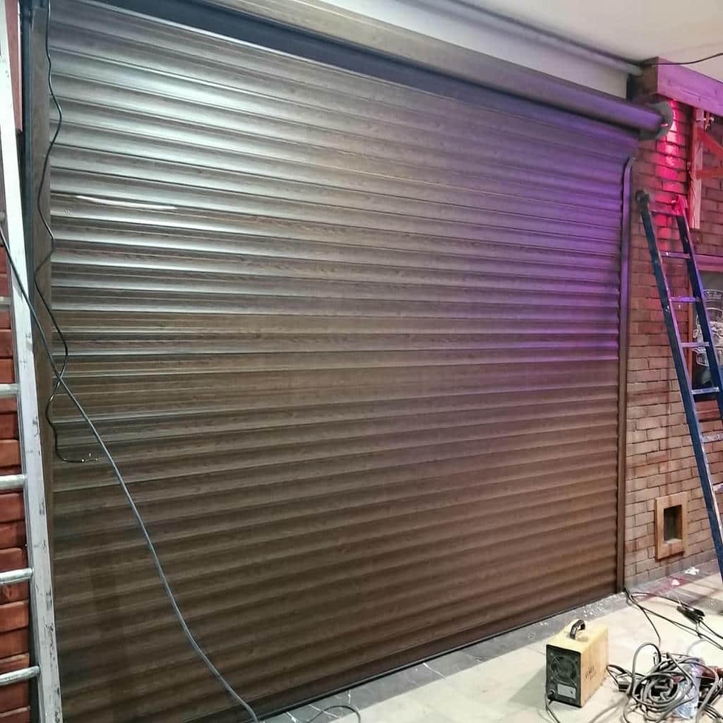 کرکره برقی تجاری مدرن