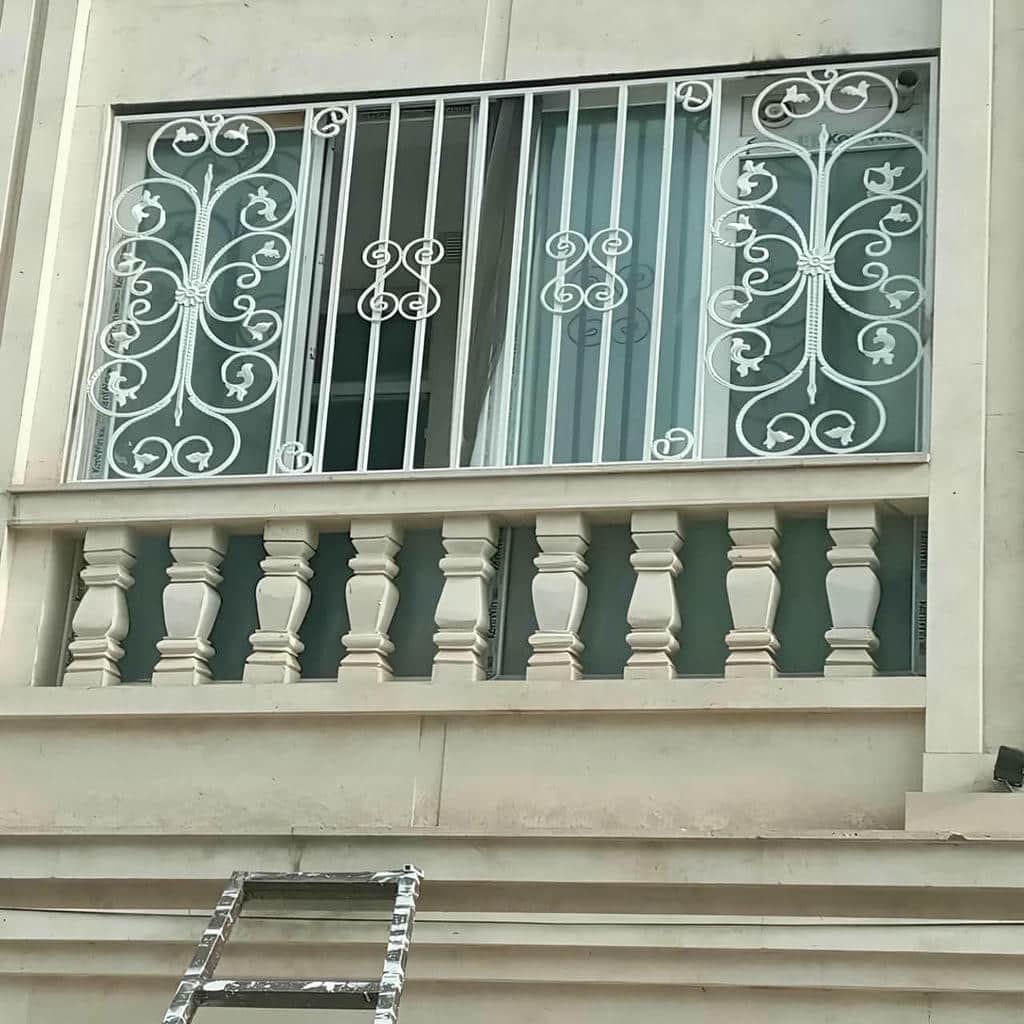 گارد پنجره استان همدان با طراحی مدرن