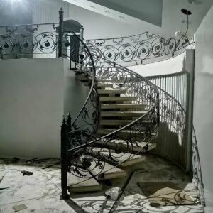 نرده راه پله فلزی خرم آباد با طراحی مدرن